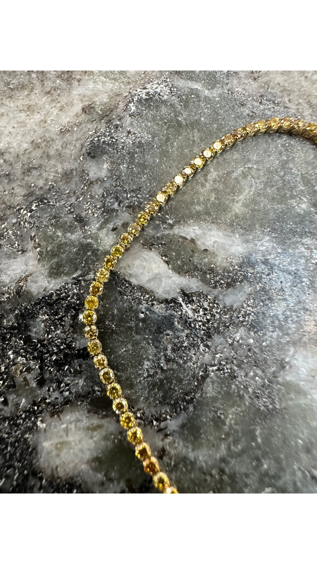 Eigen 18K Yellow Gold Diamant Bracelet product view 2